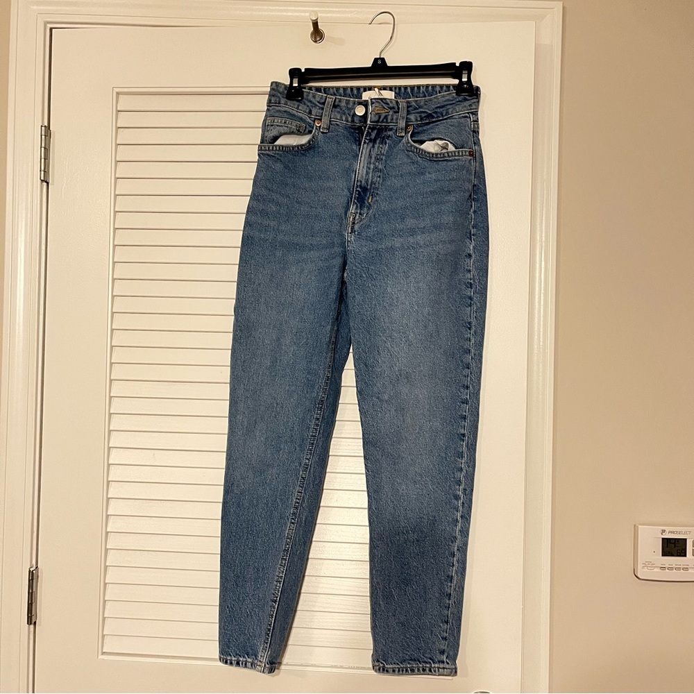 H &MClassic Blue Women's Jeans